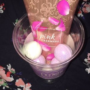 Unused bath and Bodyworks pink cashmere body cream